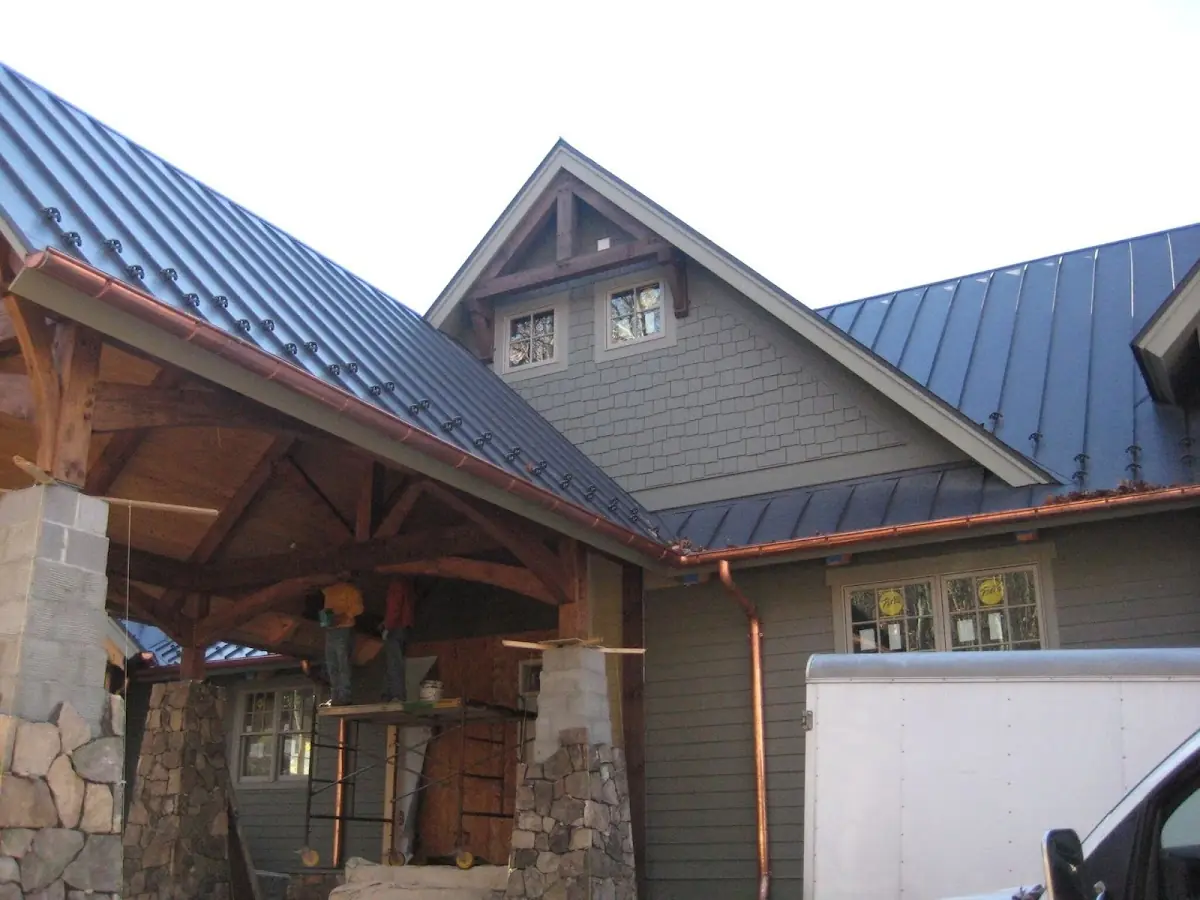 Craftsman Roofing team delivering quality roofing work in Downtown Salem